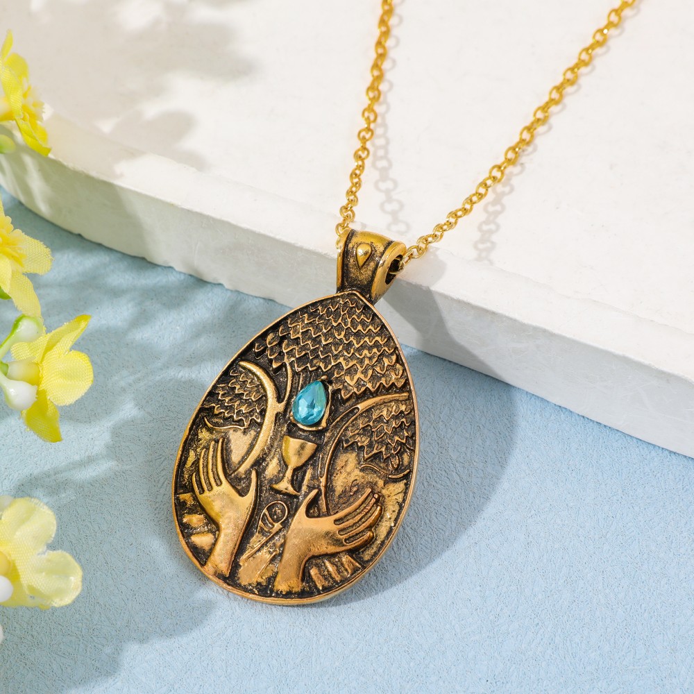 Vintage Game Pendant Necklace  - Vintage Gaming Accessories recension och pris